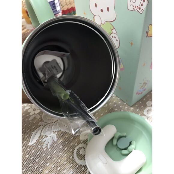 Sanrio Pochaco 40oz 2023 Big Tumbler Stainless Steel Cup Handle w/ Straw - Picture 5 of 5